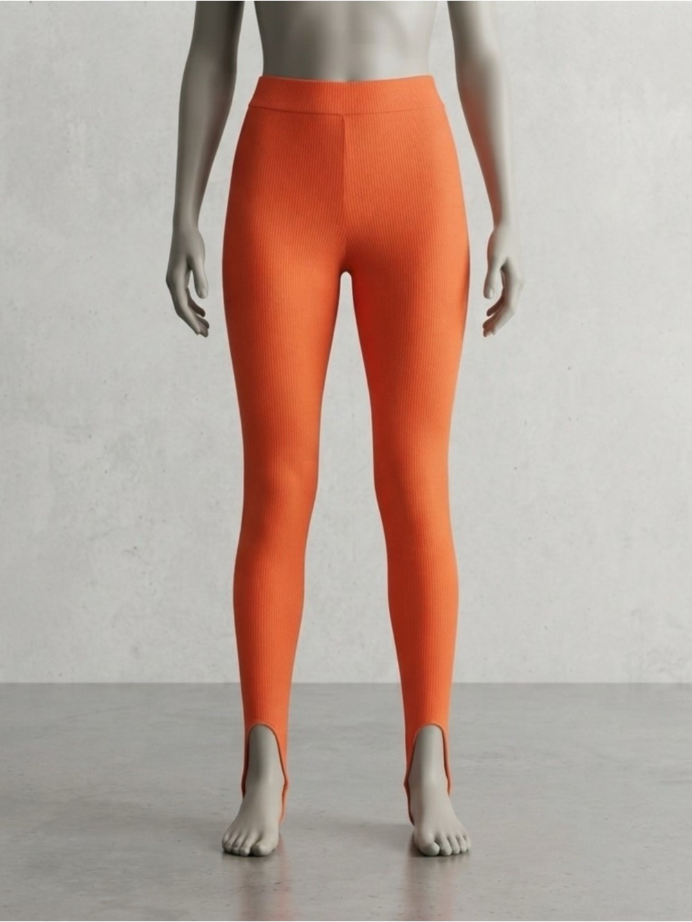 🔥H&M Vibrant Orange Ribbed Stirrup Leggings 🧡